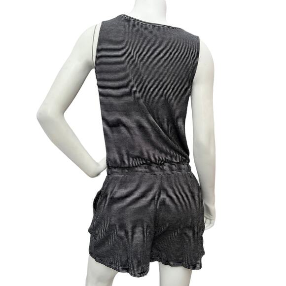 Daily Ritual Women's Supersoft Terry Short-Sleeve Scoop-Neck Romper Size M - Picture 2 of 11